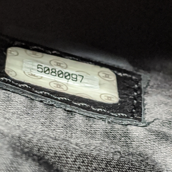 🎉 SALE 🎉 CHANEL BlACK BAG FRONT FLAP CHAIN TOTE More Pics!🎉 Vintage! 🦄 - Picture 11 of 16